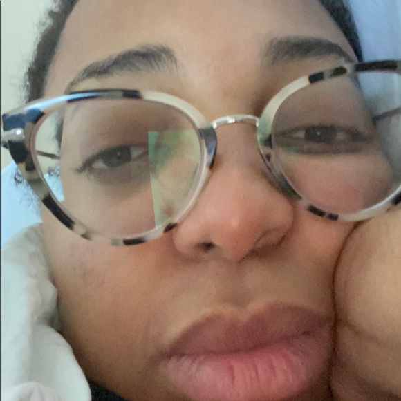 Meet your Posher, Raven - Picture 1 of 1